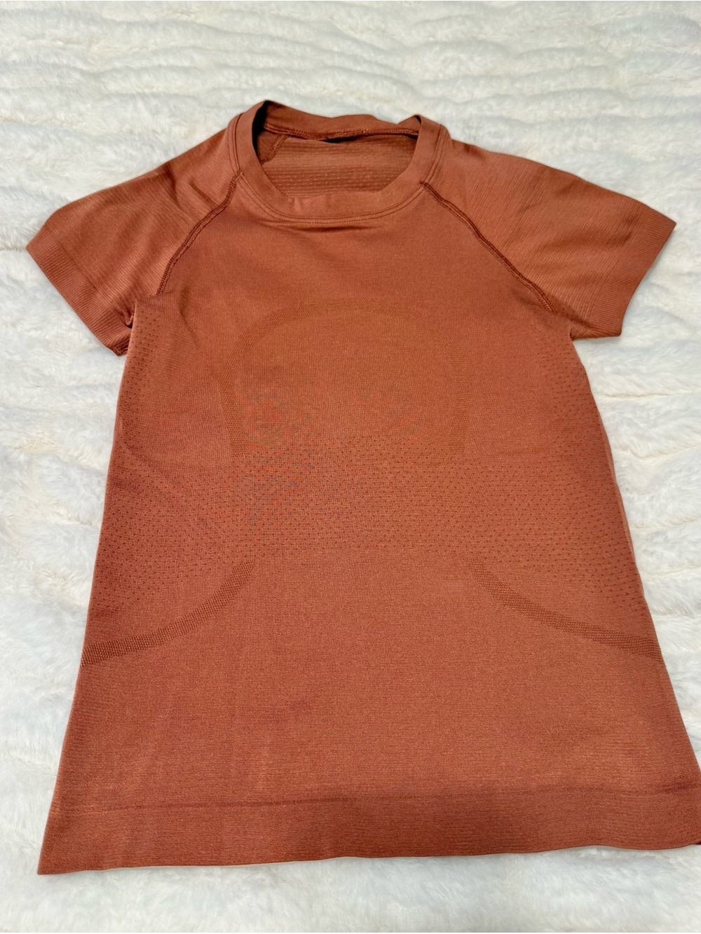 Lululemon Swiftly Tech Short-Sleeve Shirt 2.0 Waist Length